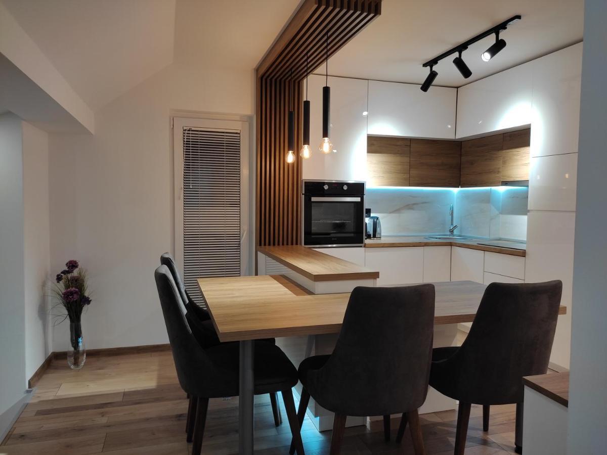 Sky Luxury Apartment Arandjelovac Ngoại thất bức ảnh