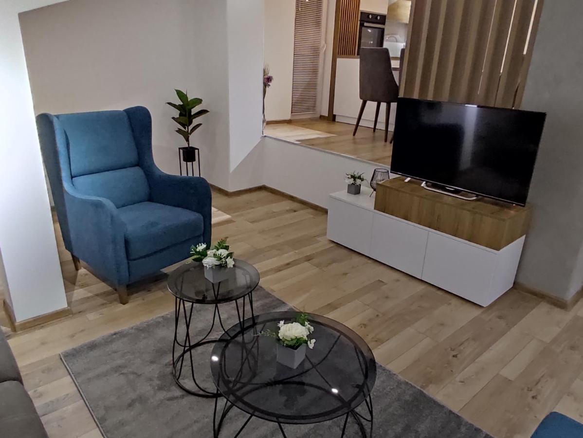 Sky Luxury Apartment Arandjelovac Ngoại thất bức ảnh