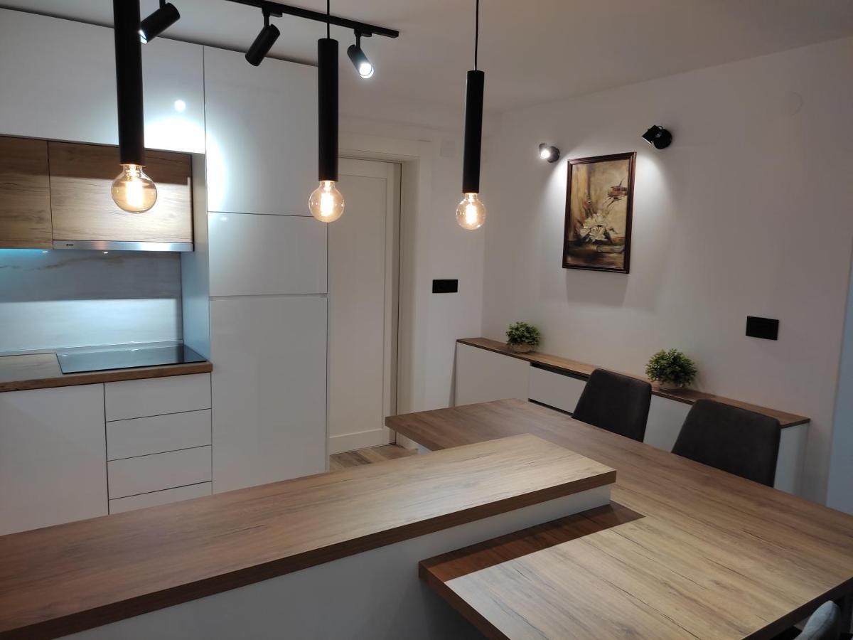 Sky Luxury Apartment Arandjelovac Ngoại thất bức ảnh