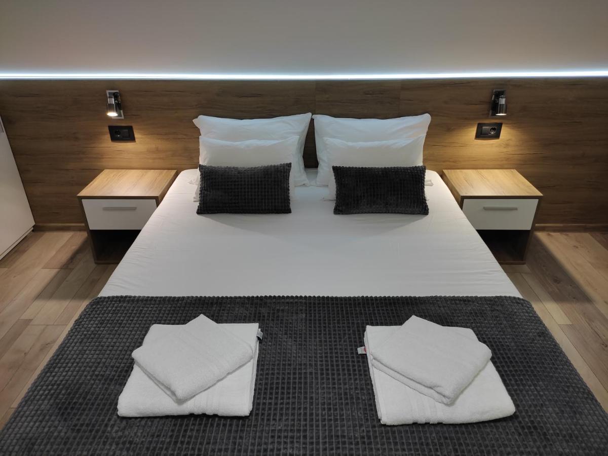 Sky Luxury Apartment Arandjelovac Ngoại thất bức ảnh