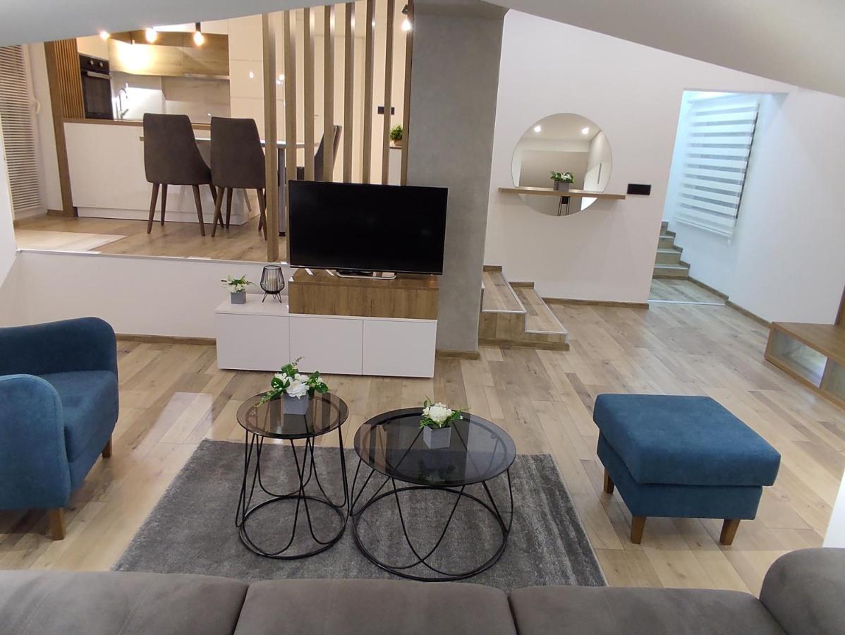 Sky Luxury Apartment Arandjelovac Ngoại thất bức ảnh