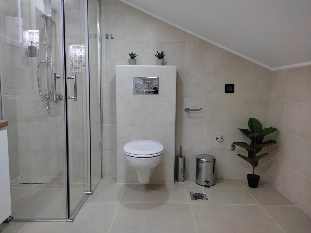 Sky Luxury Apartment Arandjelovac Ngoại thất bức ảnh