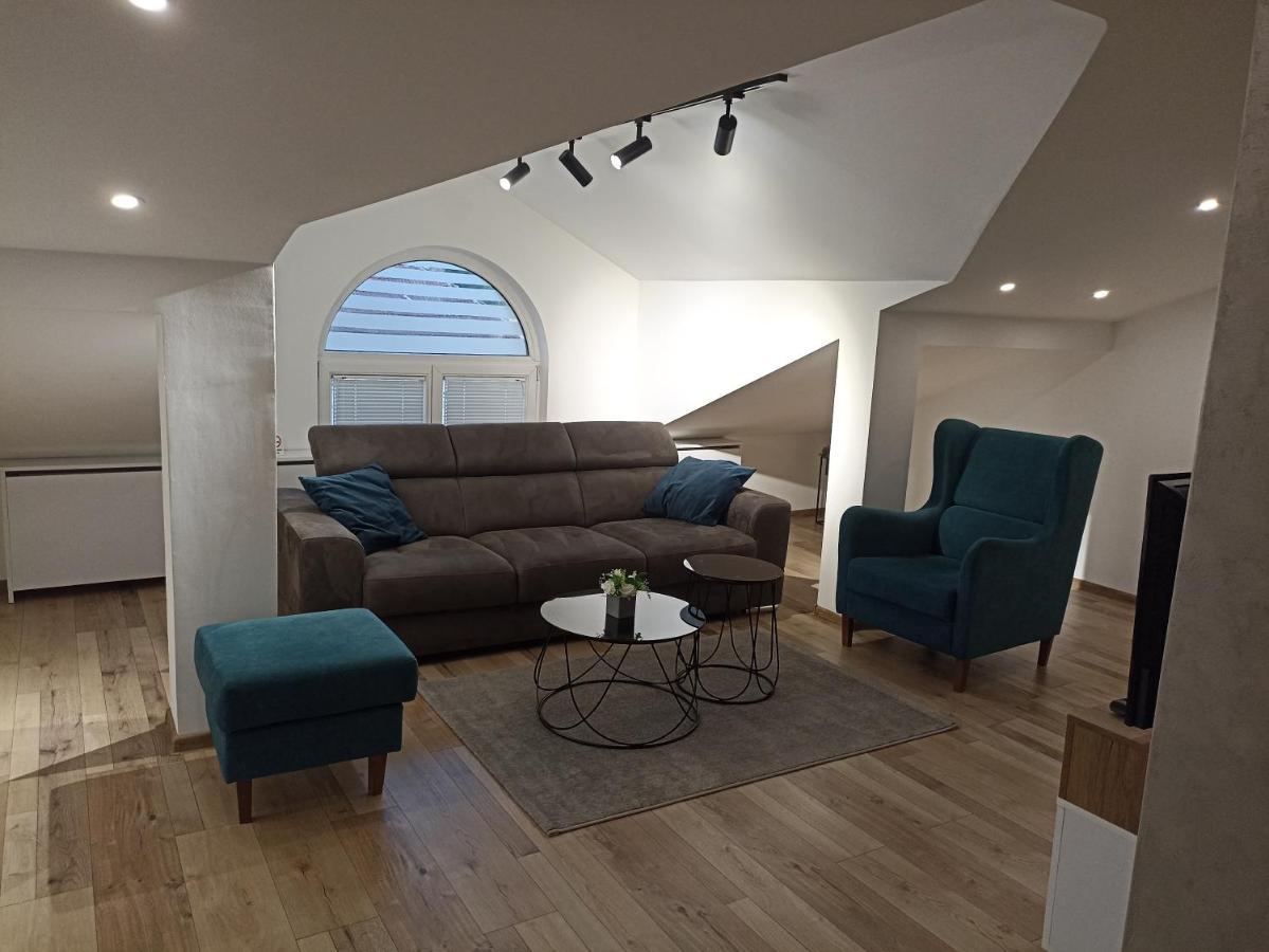 Sky Luxury Apartment Arandjelovac Ngoại thất bức ảnh